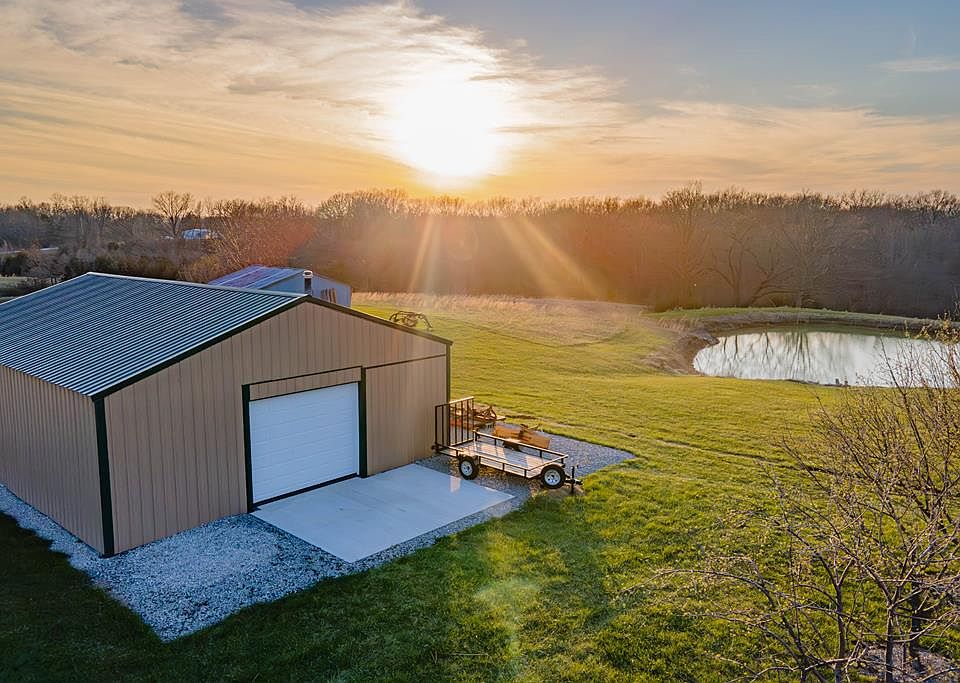 1249 County Road 127, Higbee, MO 65257 Zillow