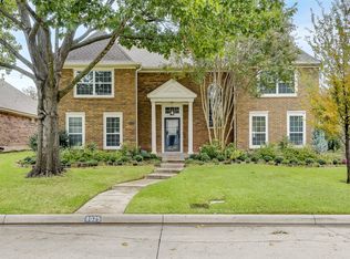 8025 Morning Ln, Fort Worth, TX 76123