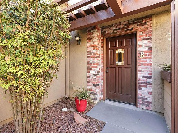 3rd image of 3283 Dawnflower St #B-2