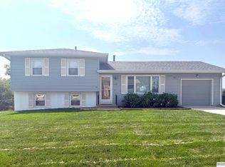 1734 N 110th Ave, Omaha, NE 68154