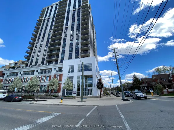 144 Park St #506, Waterloo, ON N2L 0B6