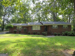 416 Lakeview Dr, Cedartown, GA 30125