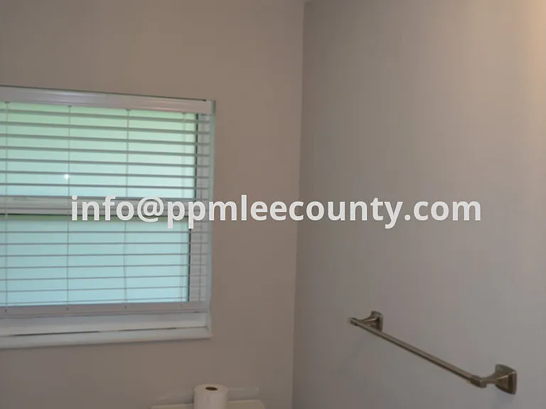 5215 Rutland Ct — Photo 6
