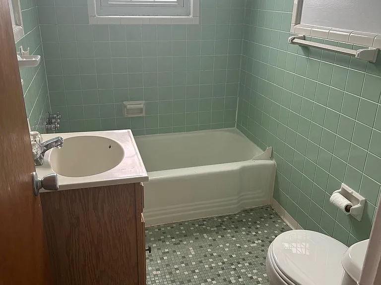 Summit Park Apartments, LLC — Photo 8