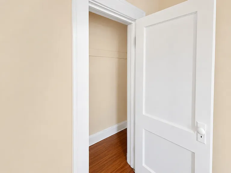137 Hammond Ave #4 — Photo 39