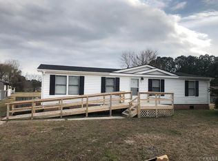 1203 Lakeside Dr, Elizabeth City, NC 27909