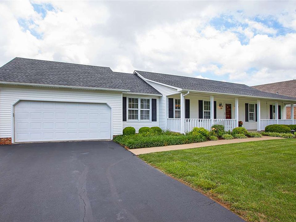 1st image of 906 Pepperidge Dr