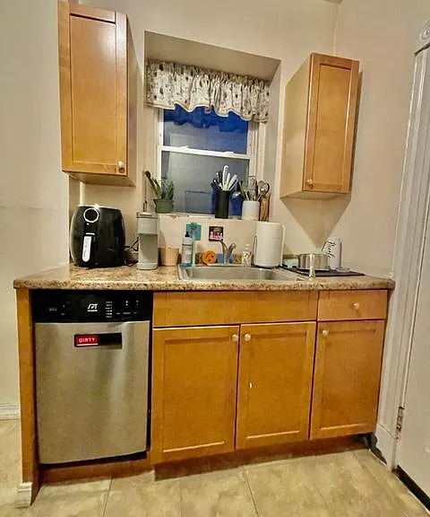73 S Huntington Ave #3 — Photo 10