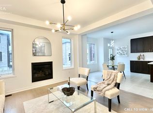 1407 Mockingbird Sq #1407, Pickering, ON L1X0J9