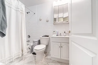 Rented by Key City Capital Inc