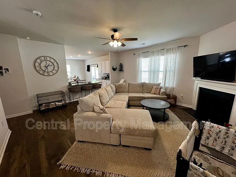 27 Oak Edge Ln — Photo 6