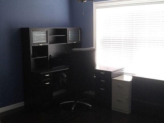 3rd image of 5013 Legacy Oaks Dr