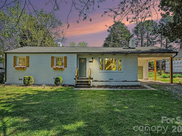 416 Old Mountain Rd, Statesville, NC 28677