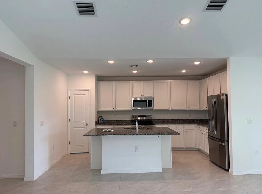 3757 Sw Port St Lucie Blvd — Photo 4