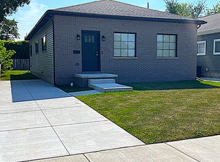 (Undisclosed Address), Royal Oak, MI 48067