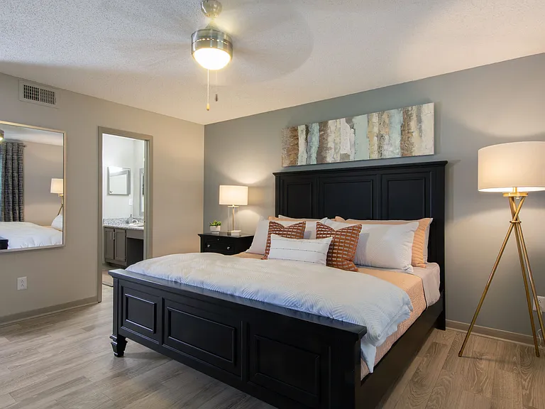 Vetra Research Park Bedroom