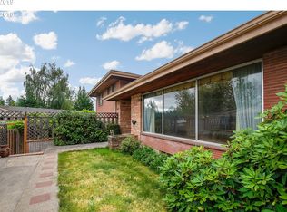 2540 NE 205th Ave, Fairview, OR 97024