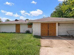 315 Deepgrove Dr, Houston, TX 77037