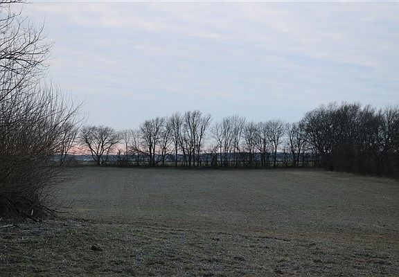 3rd image of 5875 S 1075 W