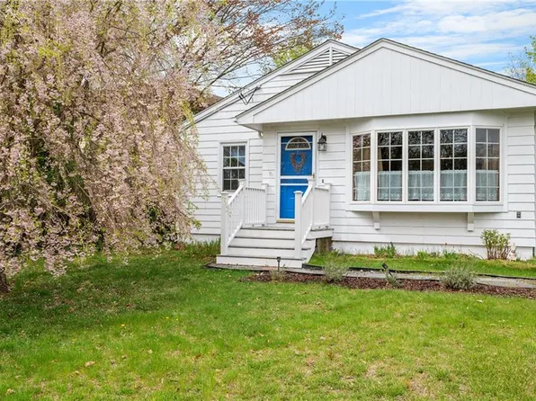 2666 Diamond Hill Rd, Cumberland, RI 02864