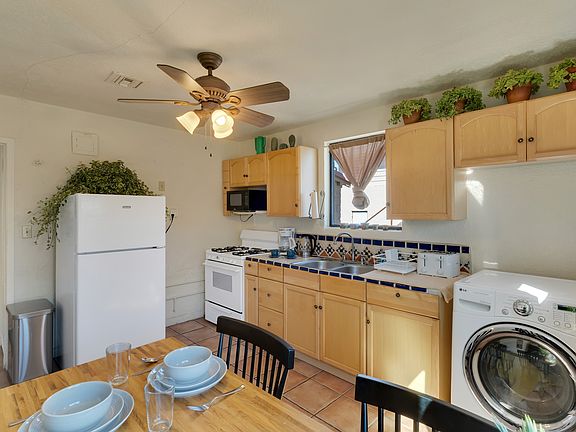 3rd image of 2414 N Forgeus Ave