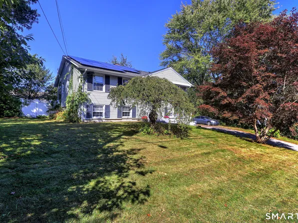 7 Glenridge Drive, Ansonia, CT 06401