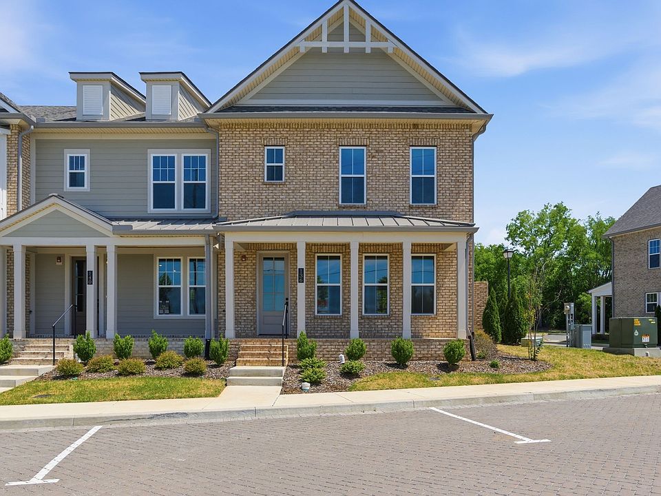 1st image of 136 Nearwater Pl