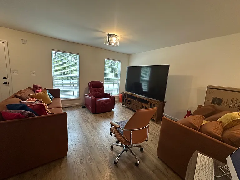 346 Fall Harvest Pkwy — Photo 5
