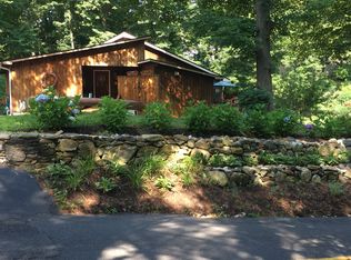 346 Bennetts Farm Rd, Ridgefield, CT 06877