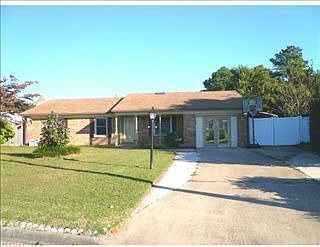 5th image of 1101 Evert Dr
