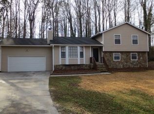 5046 Camden Ct, Lilburn, GA