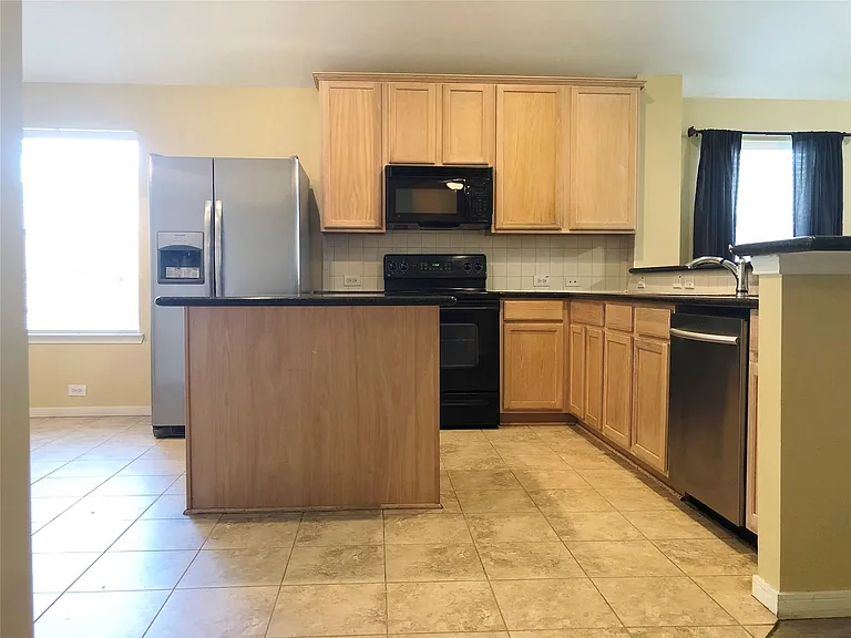 23218 Prairie Lily Ln — Photo 6