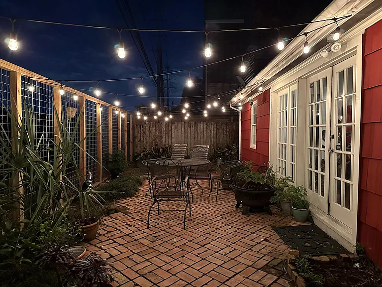 1652 Vassar St — Photo 17