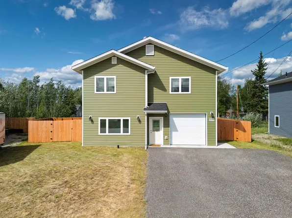2683 Stryker Loop, North Pole, AK 99705