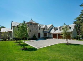 510 Cedar Swamp Rd, Jericho, NY 11753