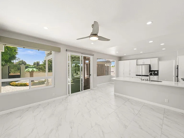 1068 Pacific Hill St — Photo 24