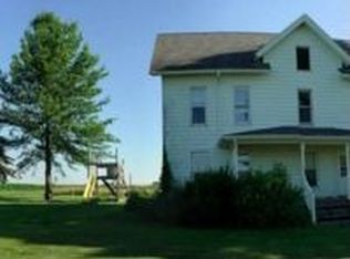 23893 Cyclone Ridge Rd, Lanark, IL 61046