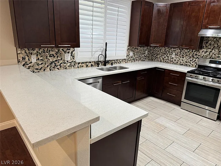 9494 Green Vineyard Ave — Photo 9