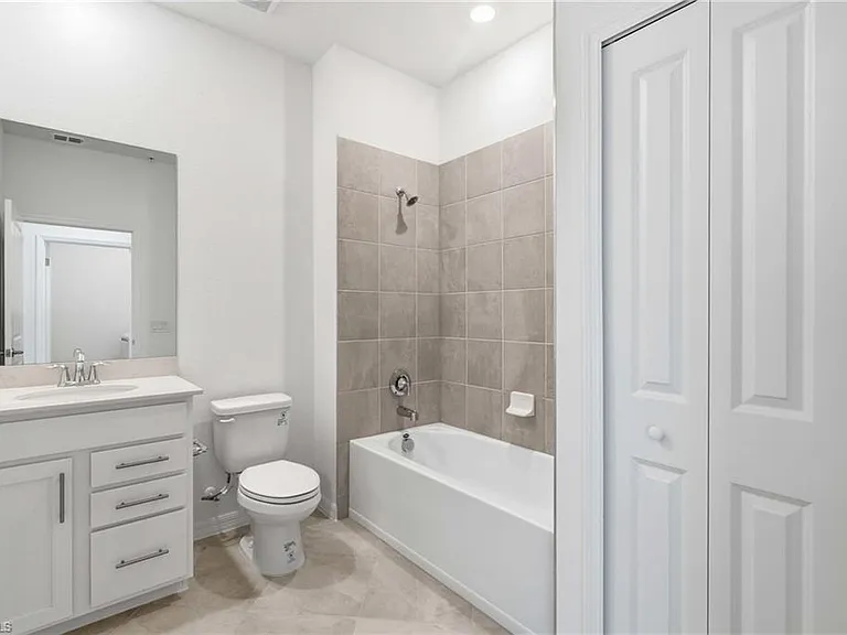 15918 Green Acres Ave #4521 — Photo 28