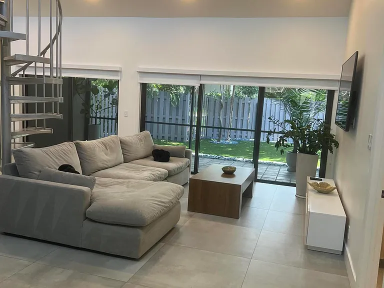 6602 Thornhill Ct — Photo 11