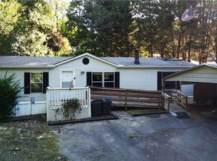 456 N Pond Fork Rd, Westminster, SC 29693