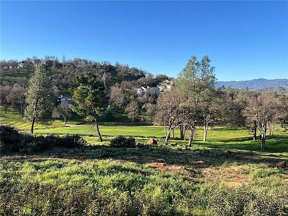 2nd image of 20073 Powder Horn Rd