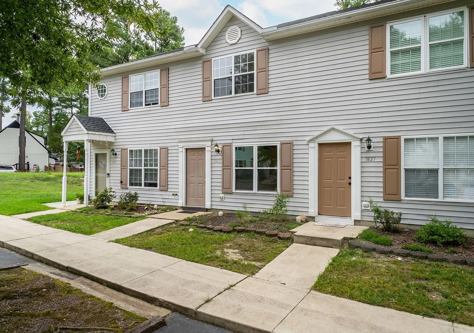 Two Bedroom Home! — Photo 3