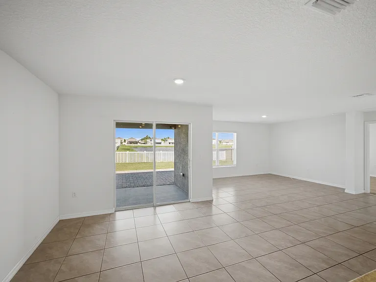 2812 Gumbo Limbo Dr — Photo 10