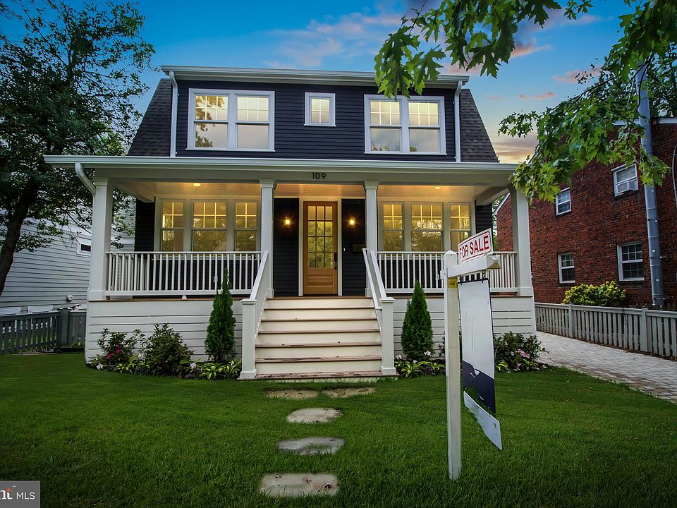 1st image of 109 E Alexandria Ave