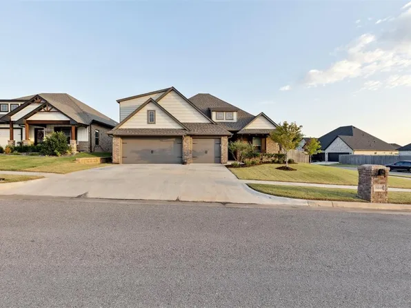 18800 Autumn Grove Dr, Edmond, OK 73012