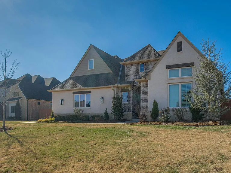 5117 Yale Bridge Ct — Photo 2
