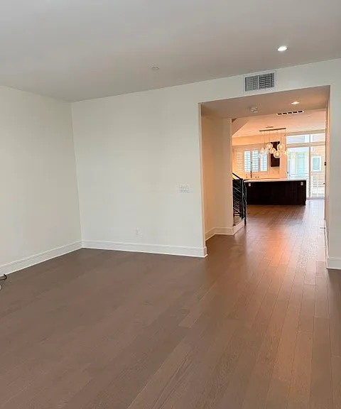 1400 N Fuller Ave #8 — Photo 25