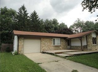 435 Autumn Ln, Greenwood, IN 46143