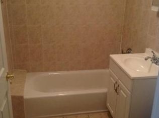 9047 198th St #1, Hollis, NY 11423